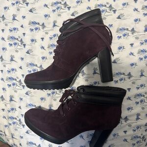 Purple TOD’s boot